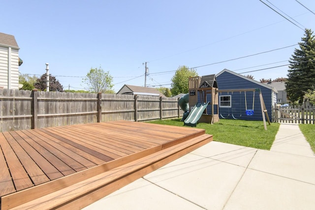 3552 S Pine Ave, Milwaukee, WI 53207 - deck with a playground