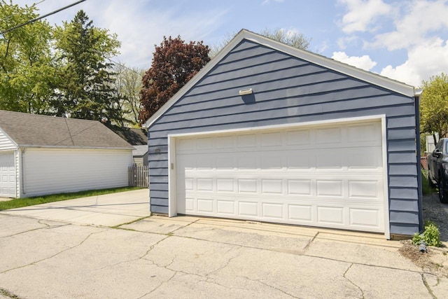 3552 S Pine Ave, Milwaukee, WI 53207 - view of detached garage