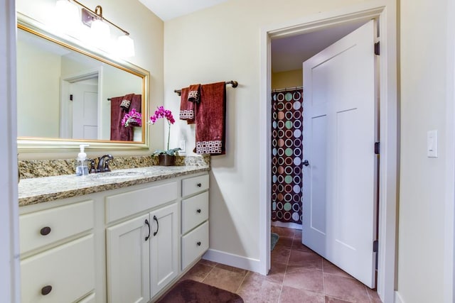 6679 S Chickahauk Trl, Middleton, WI 53562 - full bath featuring vanity and baseboards