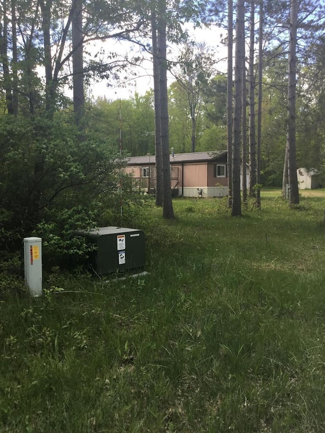 N7777 Kitty Dell Rd, Crivitz, WI 54114 - view of yard