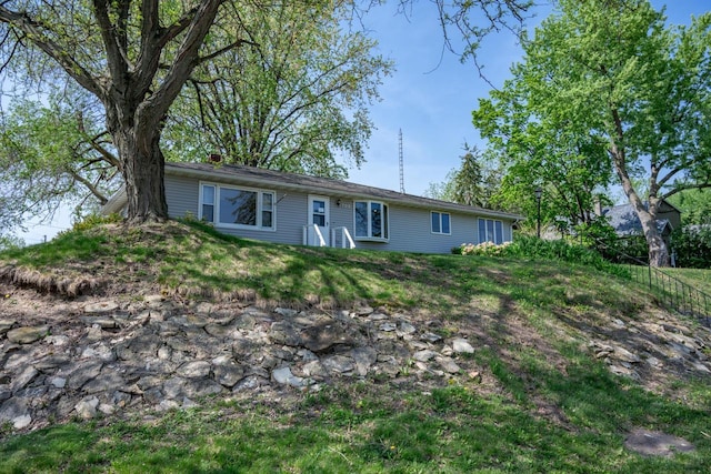706 Tremont St, Mauston, WI 53948 - view of front of house