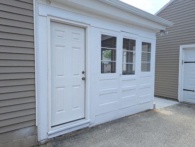 707 E Roland St, Oconomowoc, WI 53066 - view of entrance to property