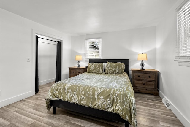 3531 N Richmond St, Appleton, WI 54911 - bedroom with wood finished floors and baseboards
