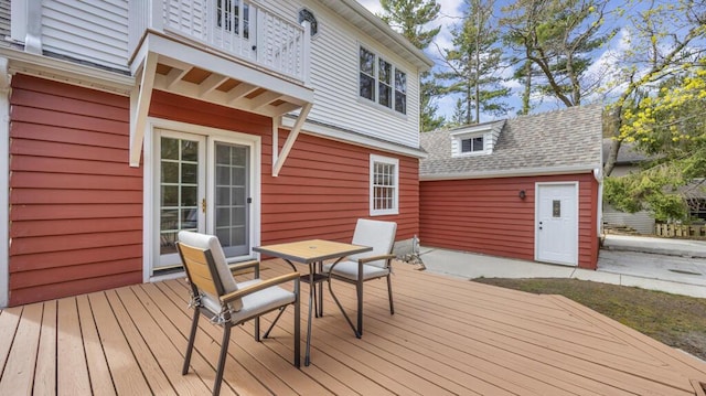 5515 Evergreen Dr, Sheboygan, WI 53081 - wooden terrace featuring outdoor dining space