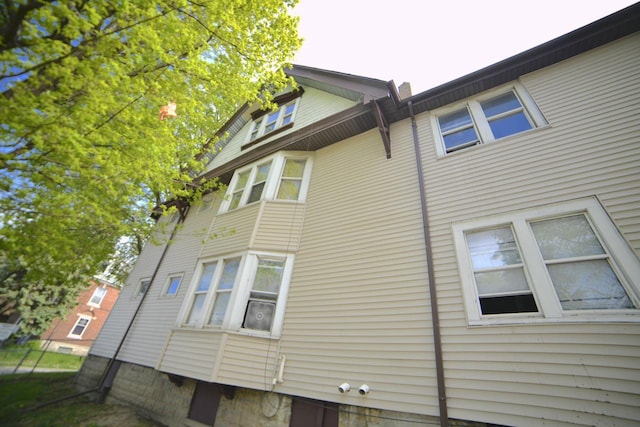 2477 N 37th St Unit 2479, Milwaukee, WI 53210 - view of side of property