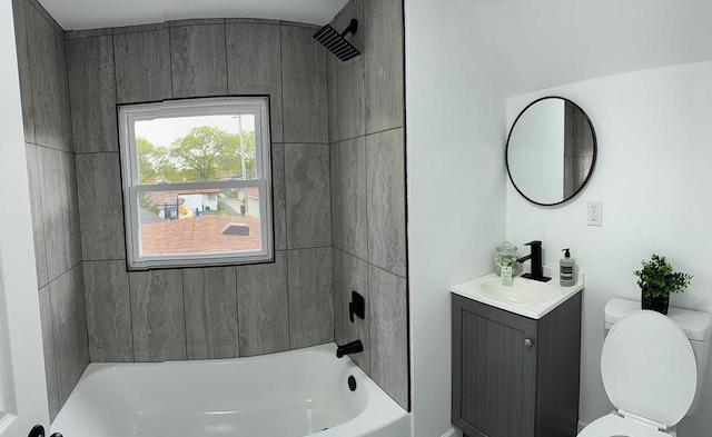 901 S 90th St, West Allis, WI 53214 - bathroom featuring vanity, toilet, and shower / tub combination