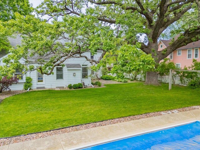 963 W Highland St, Whitewater, WI 53190 - view of yard