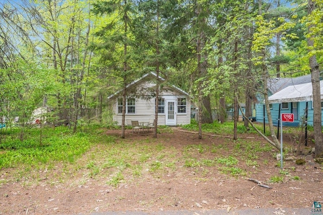 9298 E Park Ave, Solon Springs, WI 54873 - view of front facade with an outbuilding