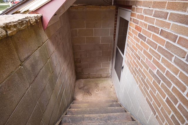 1139 W Highland St, Whitewater, WI 53190 - view of stairs