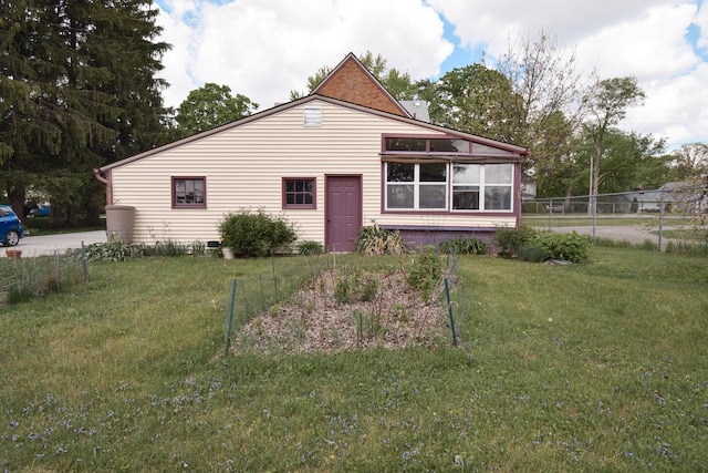1139 W Highland St, Whitewater, WI 53190 - view of side of property
