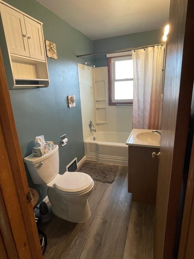 N6747 County Road H Cp, Douglas, WI 54618