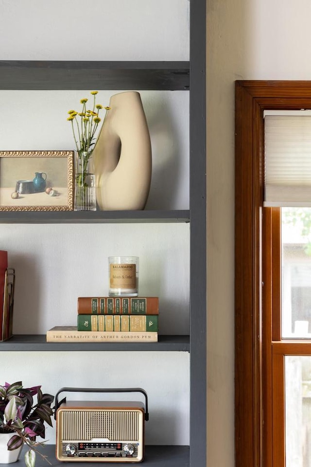 2707 Mason St, Madison, WI 53705 - detailed view