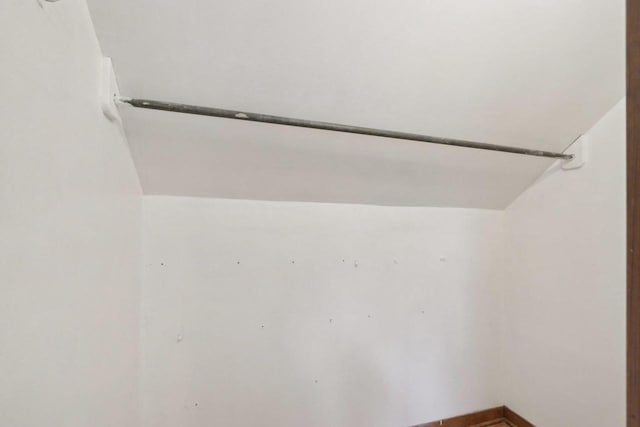 N62W23527 Sliver Spring Dr, Sussex, WI 53089 - detailed view of baseboards
