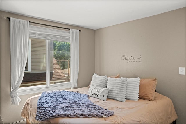 915 E Ohio Ave, Milwaukee, WI 53207 - view of bedroom