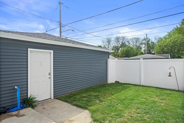 915 E Ohio Ave, Milwaukee, WI 53207 - view of yard