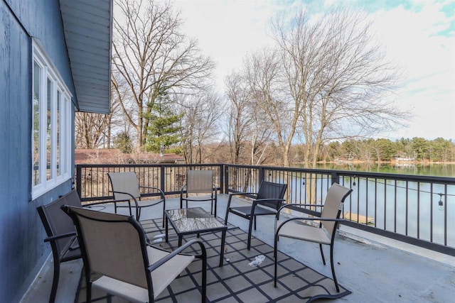 N1416 W Stratton Rd, Waupaca, WI 54981 - balcony with a water view