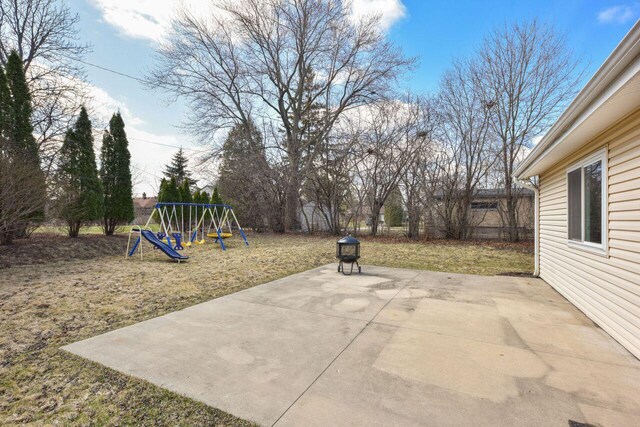201 W Ellsworth Ln, Bayside, WI 53217