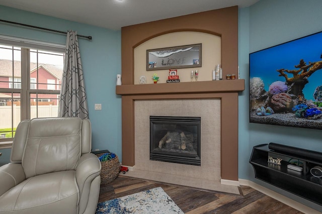 1712 Galena Dr, Port Washington, WI 53074 - living area with wood finished floors and a tile fireplace