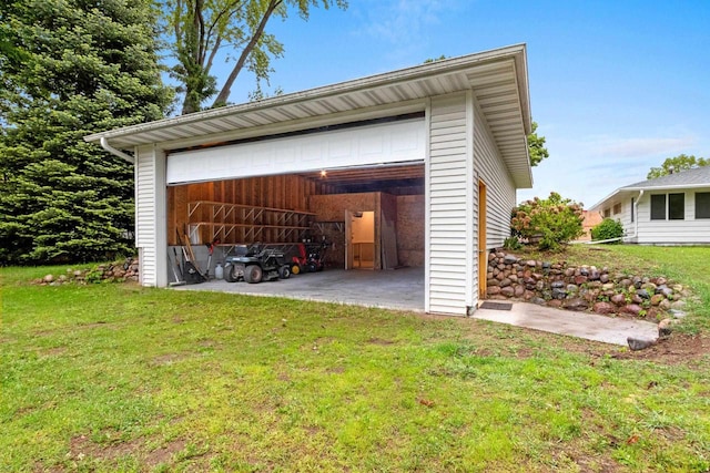 1037 S Union St, Shawano, WI 54166 - view of detached garage