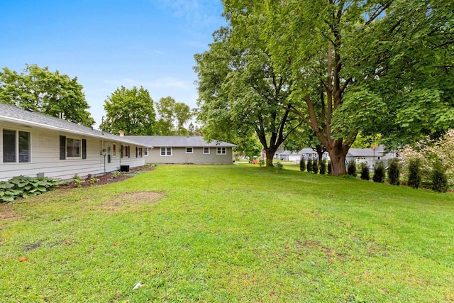1037 S Union St, Shawano, WI 54166 - view of grassy yard