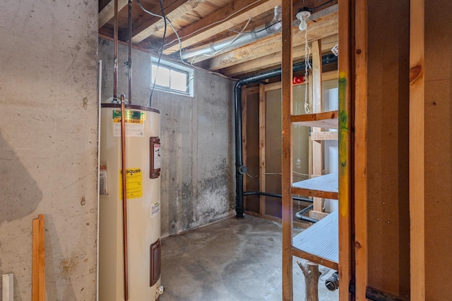 419 E Beech St, Edgar, WI 54426 - basement with water heater