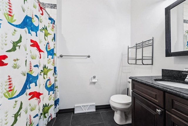 3815 Stone Wall Dr, De Pere, WI 54115 - full bathroom with vanity, toilet, tile patterned floors, a shower with shower curtain, and baseboards