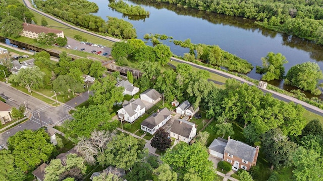 310 W Edgewater St, Portage, WI 53901 - view of property location with a large body of water