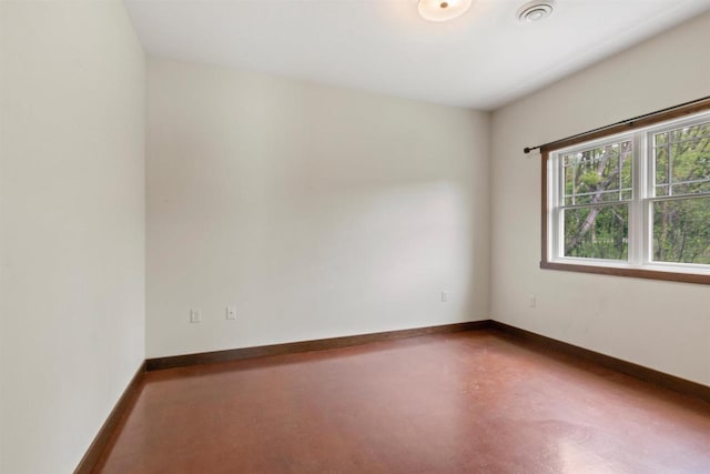 7947 Victoria Ct, Hewitt, WI 54441 - unfurnished room featuring finished concrete flooring and baseboards