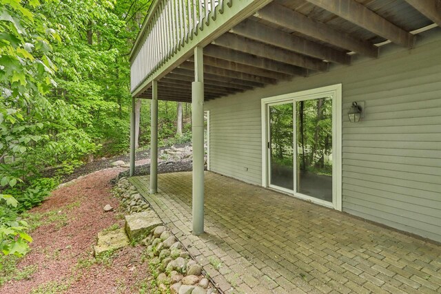 16625 Tanglewood Dr, Brookfield, WI 53005 - view of patio / terrace