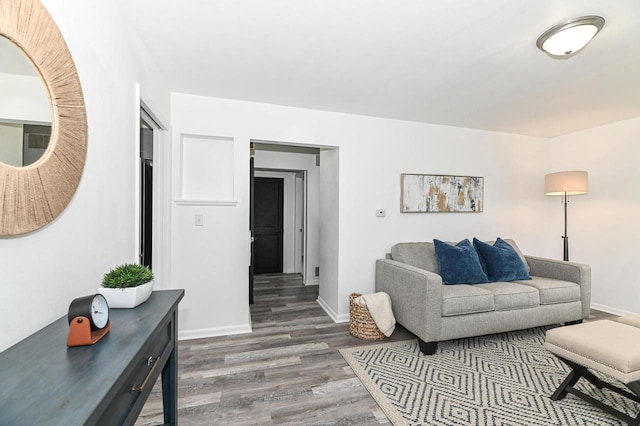 4155 N 67th St, Milwaukee, WI 53216 - living area featuring wood finished floors and baseboards