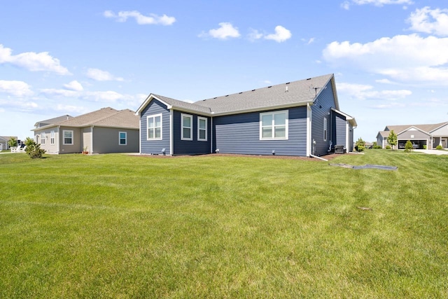 35209 Winnebago Ct, Summit, WI 53066 - back of property with a yard