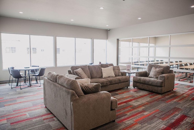 1325 Hagar St, La Crosse, WI 54603 - carpeted living room featuring recessed lighting