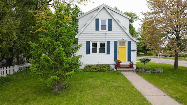 841 4th St S, Wisconsin Rapids, WI 54494 - view of front of property featuring entry steps