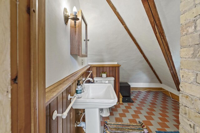2710 N Hackett Ave, Milwaukee, WI 53211 - bathroom featuring tile patterned floors