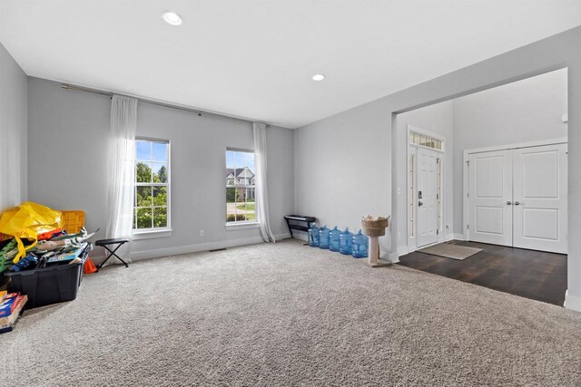 19750 Heron Pass, Brookfield, WI 53045 - unfurnished room featuring carpet flooring, recessed lighting, and baseboards