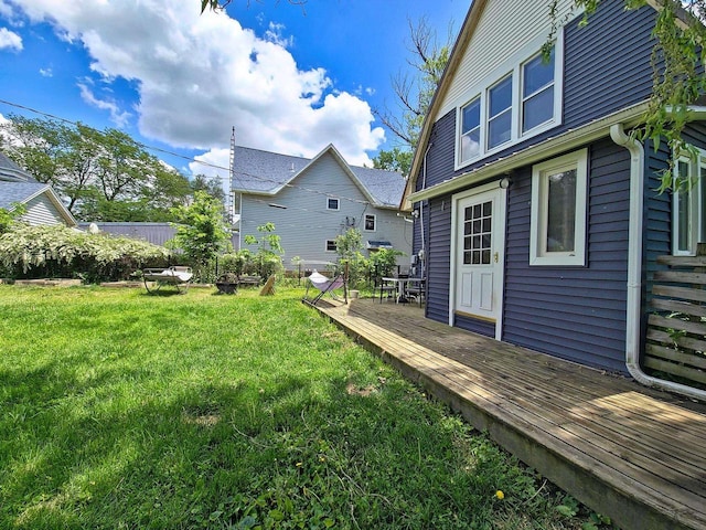 318 E Mary St, Darlington, WI 53530 - view of green lawn featuring a deck