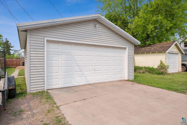 708 2nd Ave W, Ashland, WI 54806 - view of detached garage