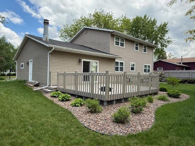 417 Raintree Dr, Fort Atkinson, WI 53538 - back of property featuring a deck