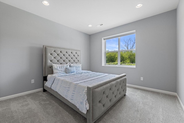1279 E Hickory Creek Ct, Oak Creek, WI 53154 - carpeted bedroom featuring baseboards and recessed lighting