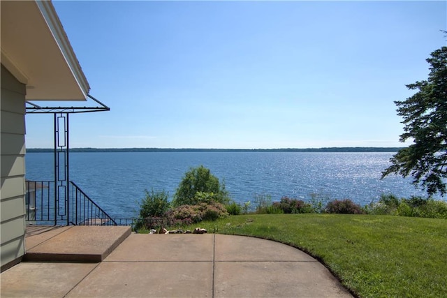 8303 163rd St, Chippewa Falls, WI 54729 - water view