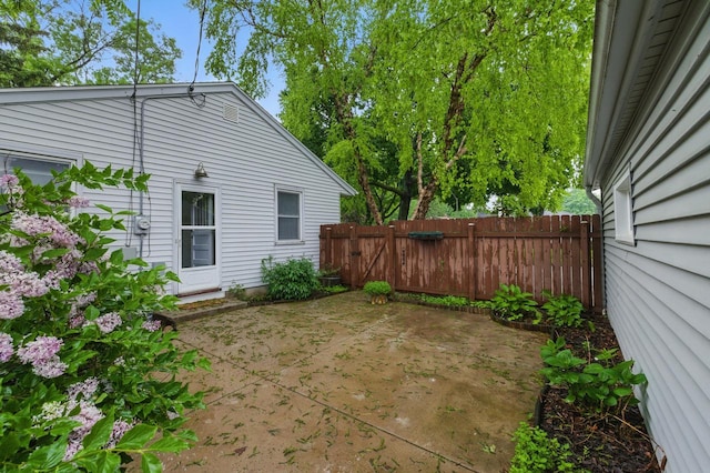 2507 S 94th St, West Allis, WI 53227 - view of yard featuring a patio