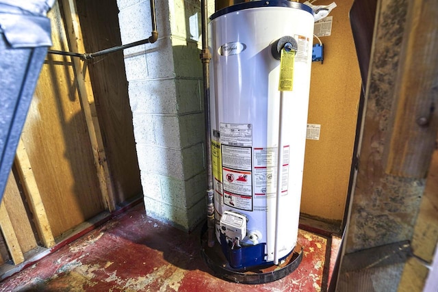 1413 E Marquette St, Appleton, WI 54911 - utilities featuring gas water heater