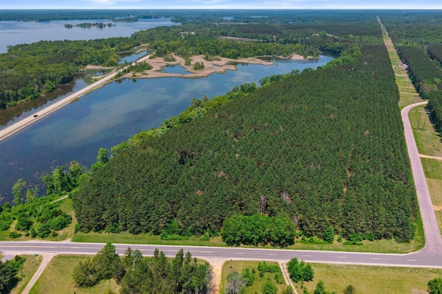 399 Twin Lakes Trl, Nekoosa, WI 54457