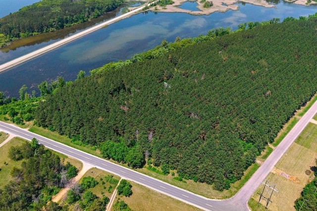 399 Twin Lakes Trl, Nekoosa, WI 54457
