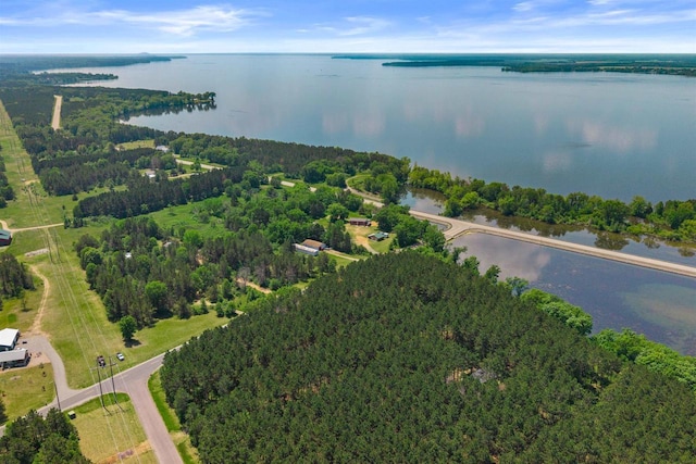 399 Twin Lakes Trl, Nekoosa, WI 54457