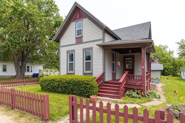 912 N Richmond St, Appleton, WI 54911 - view of front of home featuring covered porch and roof with shingles