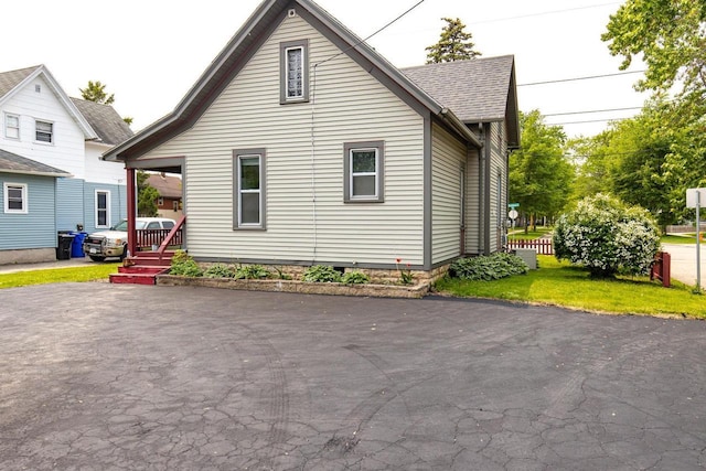912 N Richmond St, Appleton, WI 54911 - view of front facade