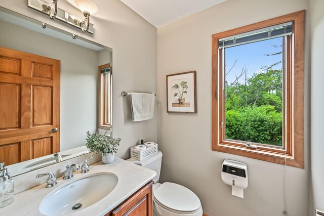 1441 W County Line Rd, River Hills, WI 53217 - bathroom with toilet and vanity