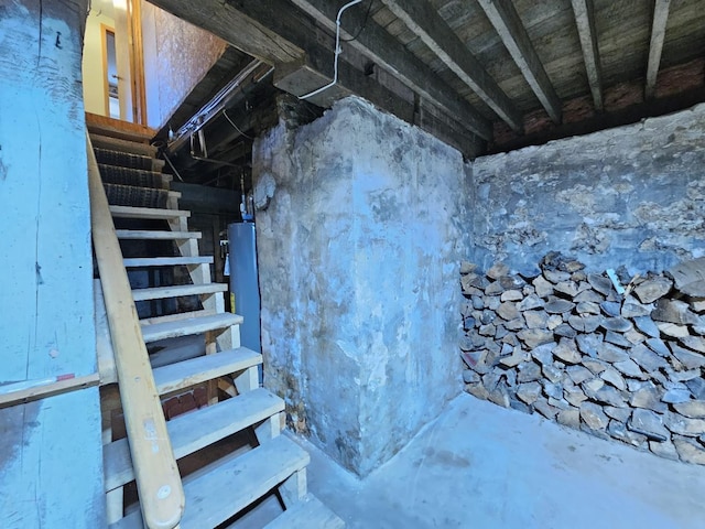 1004 Water Ave, Hillsboro, WI 54634 - basement featuring water heater