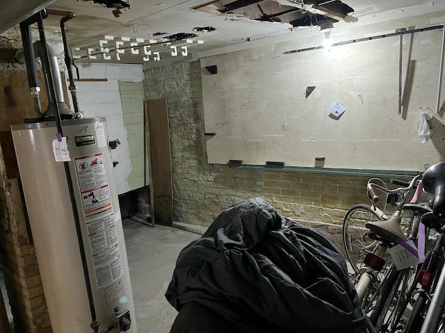 1139 E Kane Pl Unit 1139A, Milwaukee, WI 53202 - unfinished below grade area with gas water heater